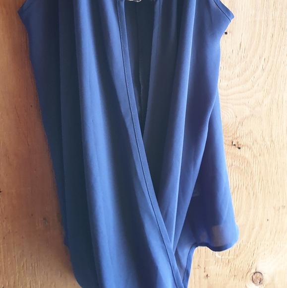 Shirt - Picture 2 of 2